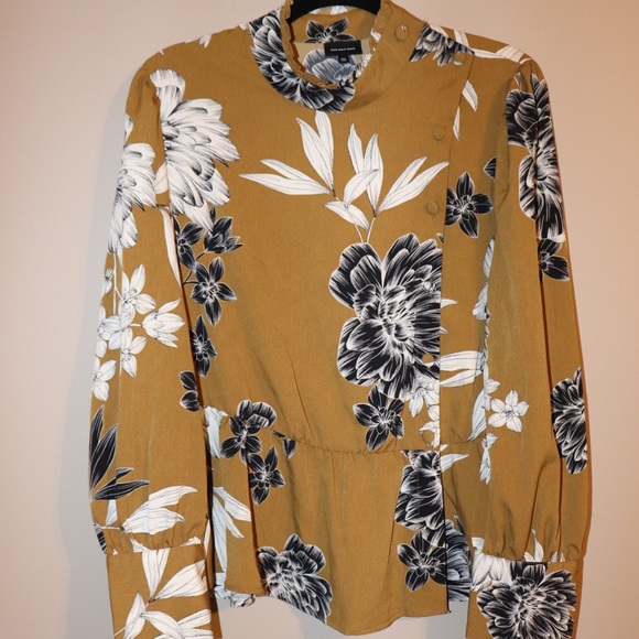 Target brand ruffle neck blouse - Picture 3 of 6